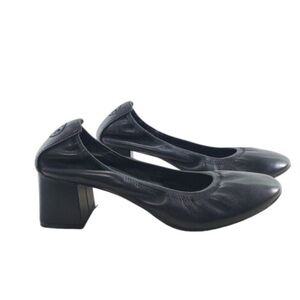 NWB Tory Burch Black Leather Eddie Pumps. size 5.5